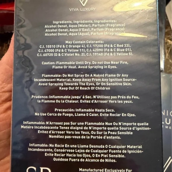 Midnight Blue Eau de Parfum for Men - Picture 3 of 3